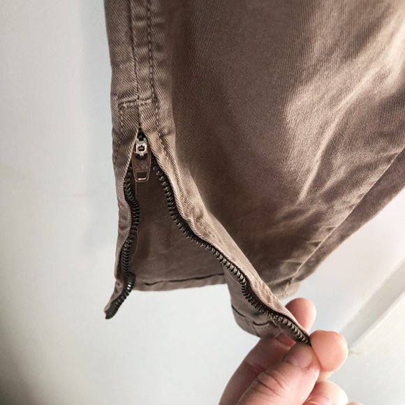 JBrand / Johdpur Vintage Stallion Riding Jeans / Size 28 - Picture 7 of 9